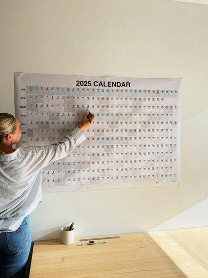 2025 WALL CALENDAR